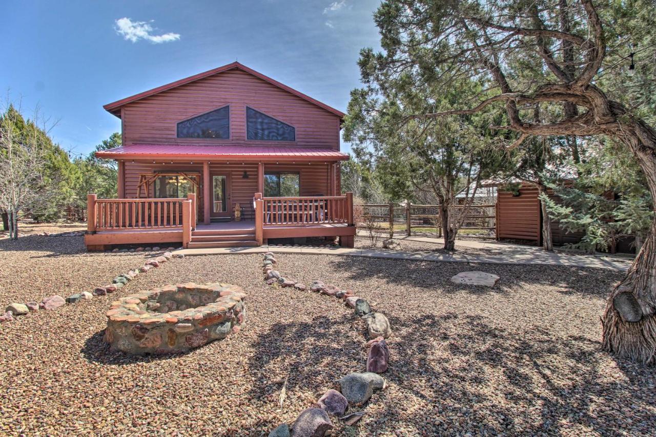 Show Low Family Cabin Close To Golf And Hiking Villa Eksteriør billede